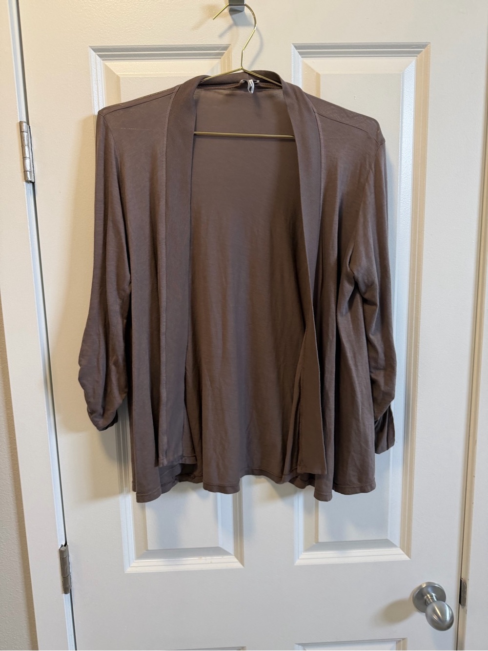 Splendid mushroom colored cardigan